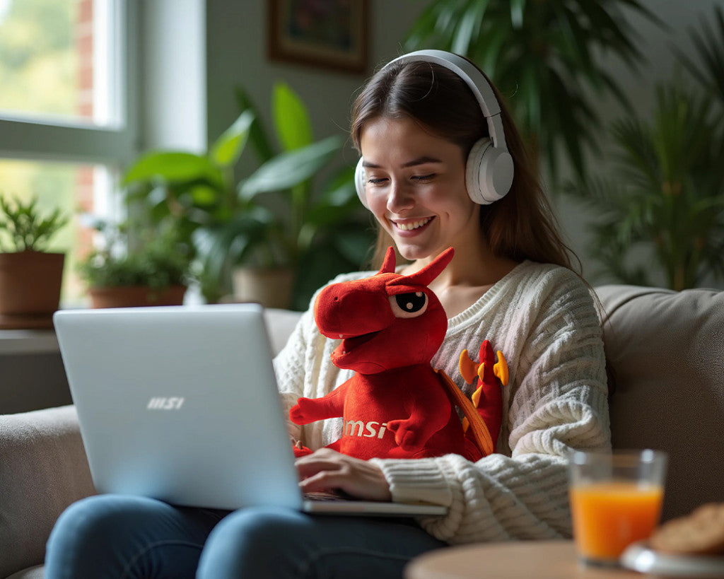 Lucky Mascot Plushie - Boutique en ligne officielle de MSI France
